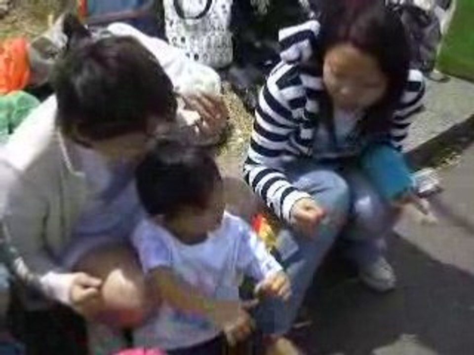 DBSK fighting by our cute Lenny