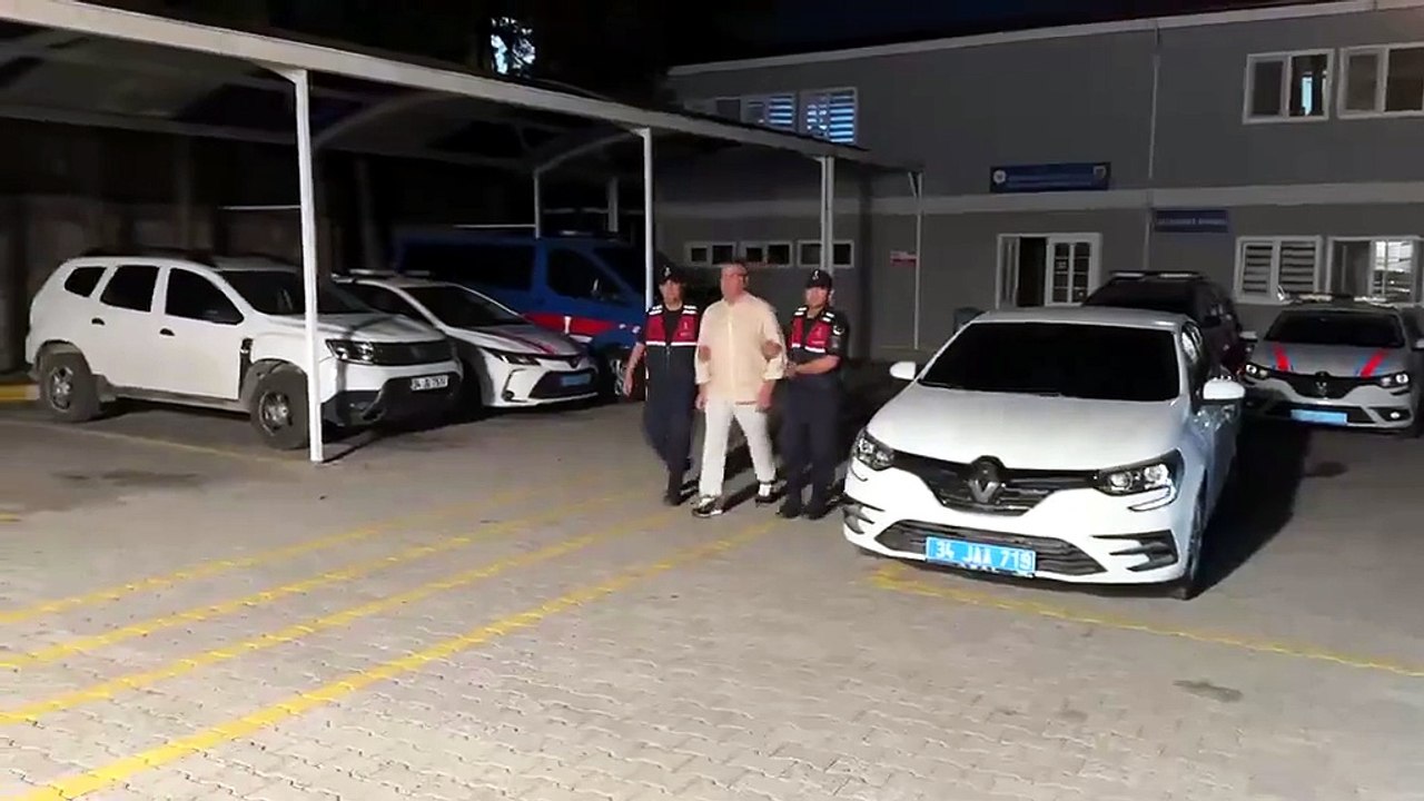 Cem Küçük hastaneye götürüldü, ardından jandarmaya sevk edildi