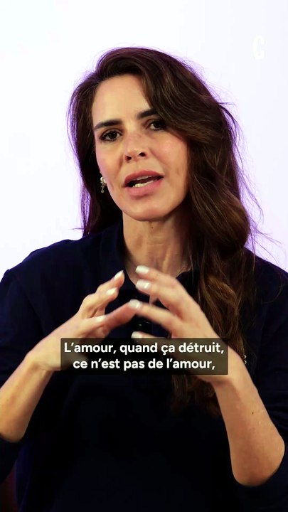 "Quand ça détruit, ce n'est pas de l'amour" : Sophie Coste raconte l’emprise et les violences dans une relation