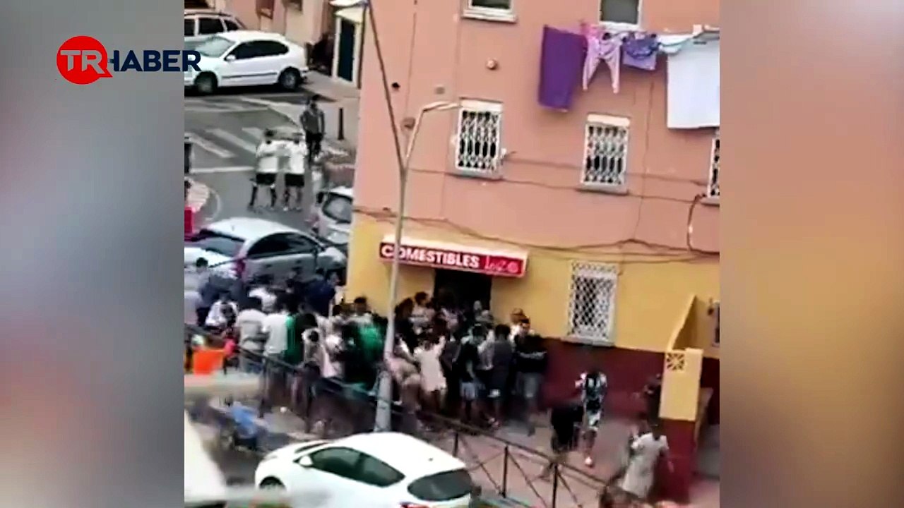 Zombi istilası gibi: 50 bin göçmen yüzerek sınırı geçti: İspanya'da neler oluyor?-4