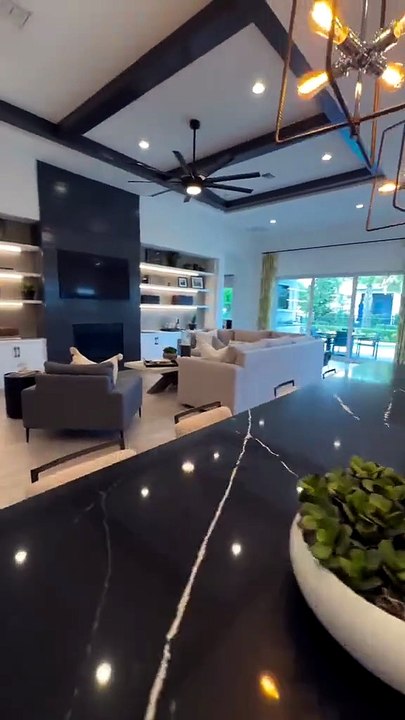 ✨ This Dining Room Defines Modern Luxury! 🍽️🏡