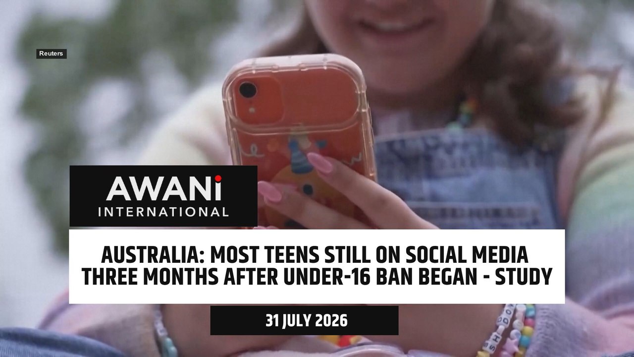 Most Australian teens still on social media three months after under-16 ban began