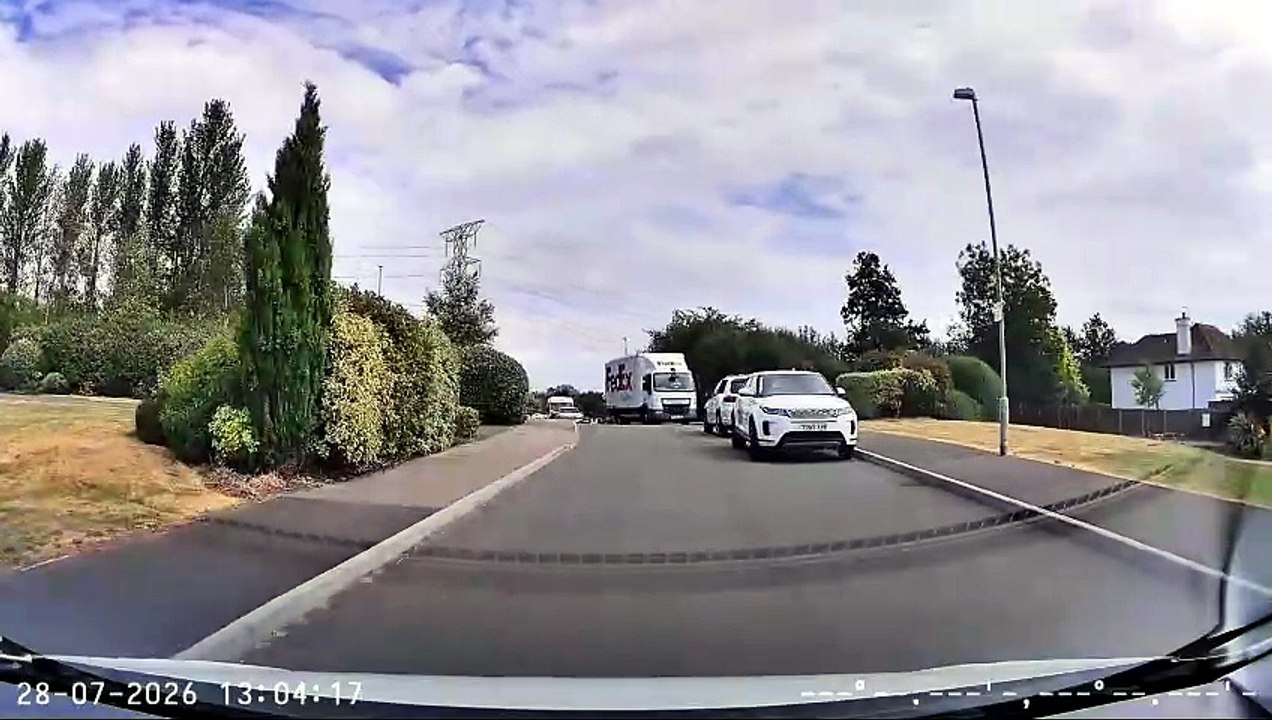 Llantarnam district centre parking chaos continues on 28 July 2026