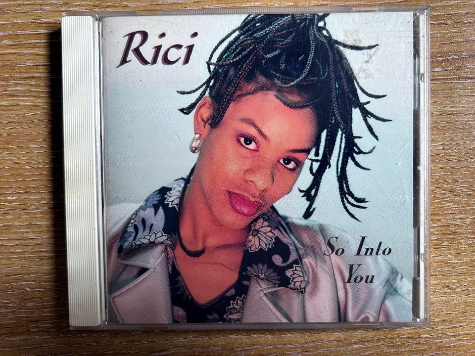 Rici - Right Here