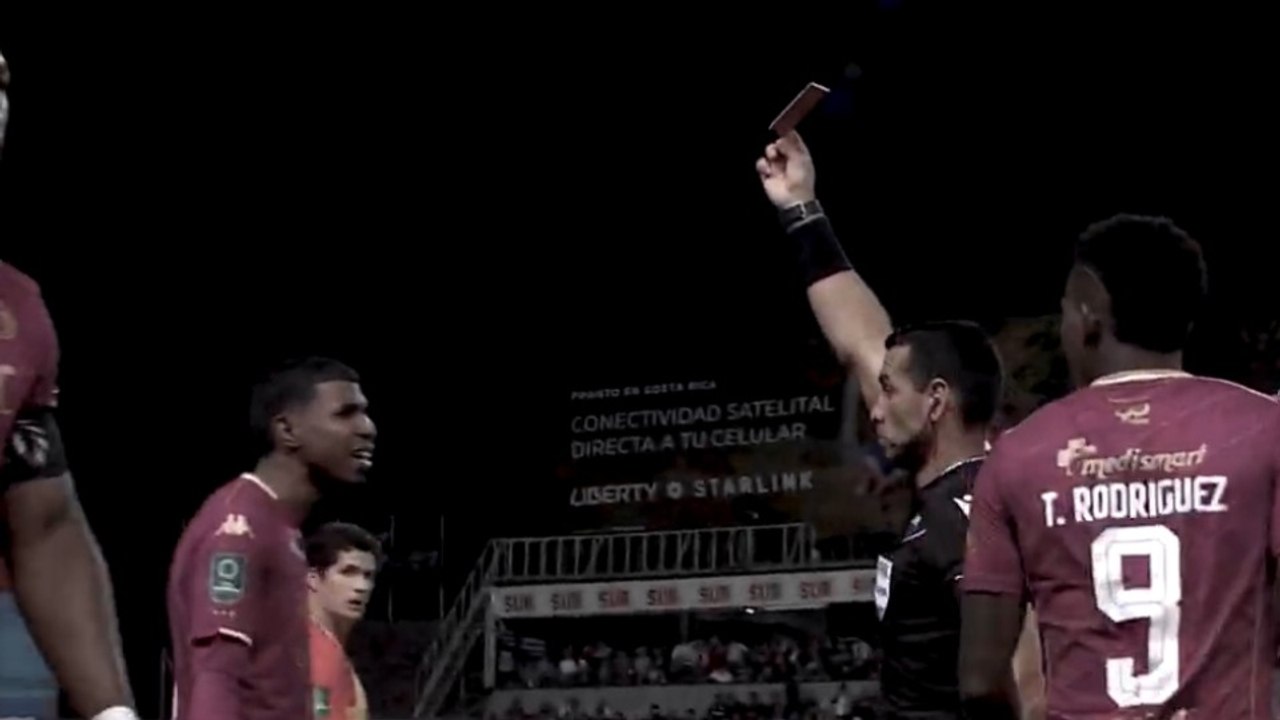 td7-en-saprissa-le-llaman-la-atencion-al-plantel-por-constantes-expulsiones-310726