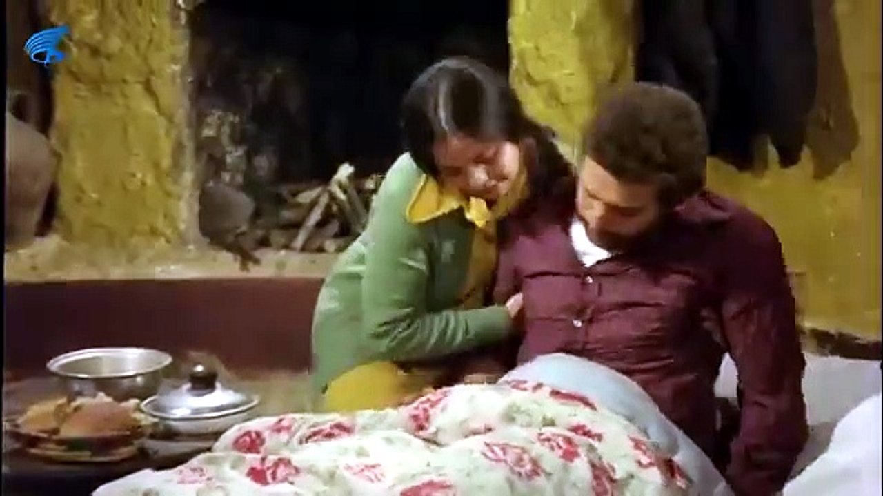 Ana Kurban Can Kurban Türk Filmi _ Turhan, Nazlı_yı Tavlıyor