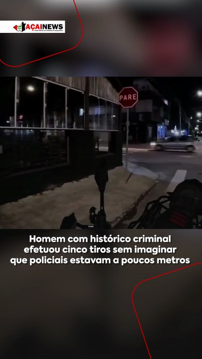 Uma ocorrência inusitada e perigosa foi registrada no bairro Cidade Nova, em Itajaí (SC). Um homem de 29 anos, conhecido por possuir um extenso histórico criminal, sacou um revólver e efetuou cinco disparos em frente a uma conveniência, aparentemente para