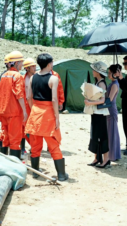 A Legend Mine Hero English Version | Short Drama