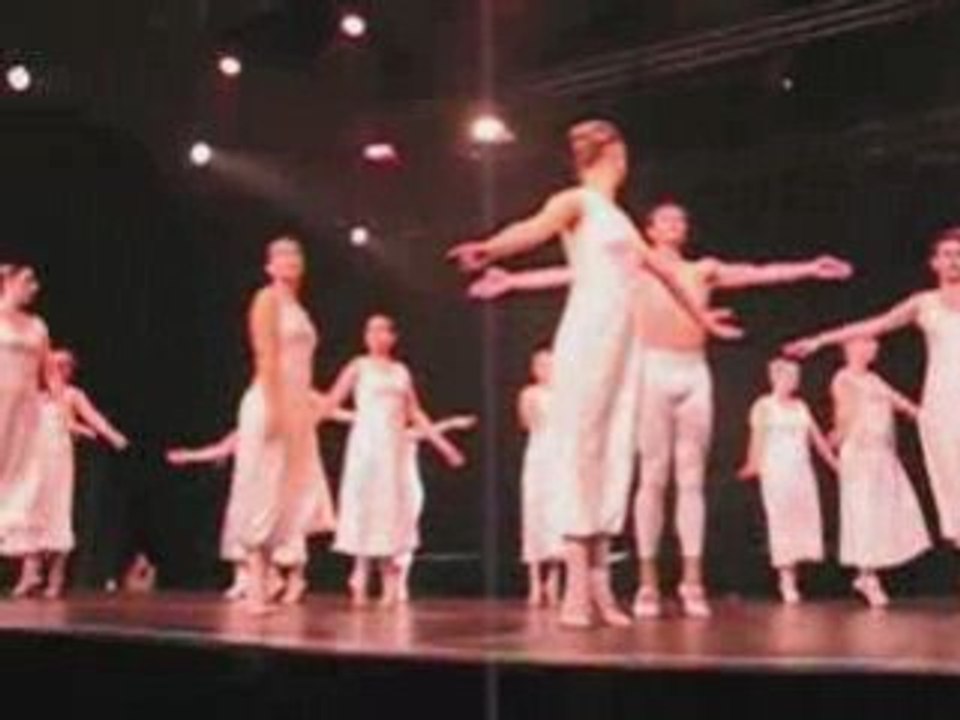 Spectacle de l'Atelier de la Danse à La Sucrerie