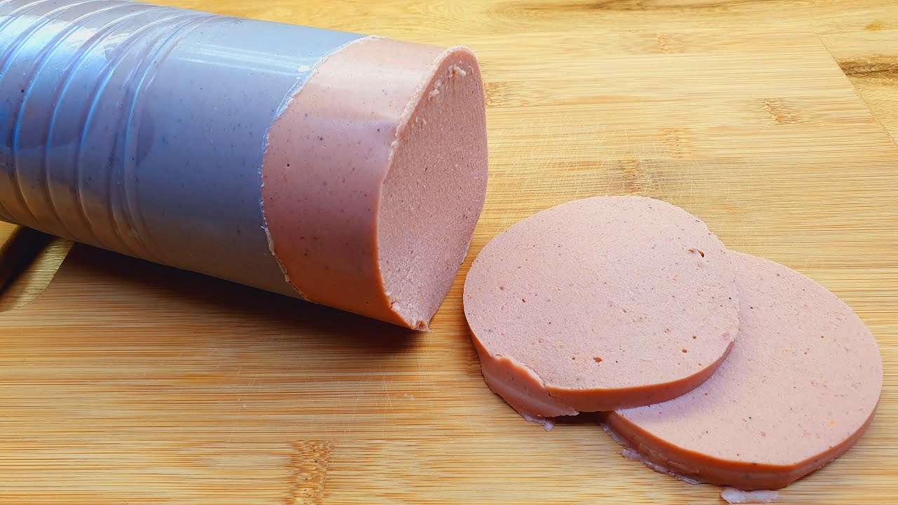 Hausgemachtes Wurst Rezept in einer Flasche, es ist ein köstliches und einfaches Rezept