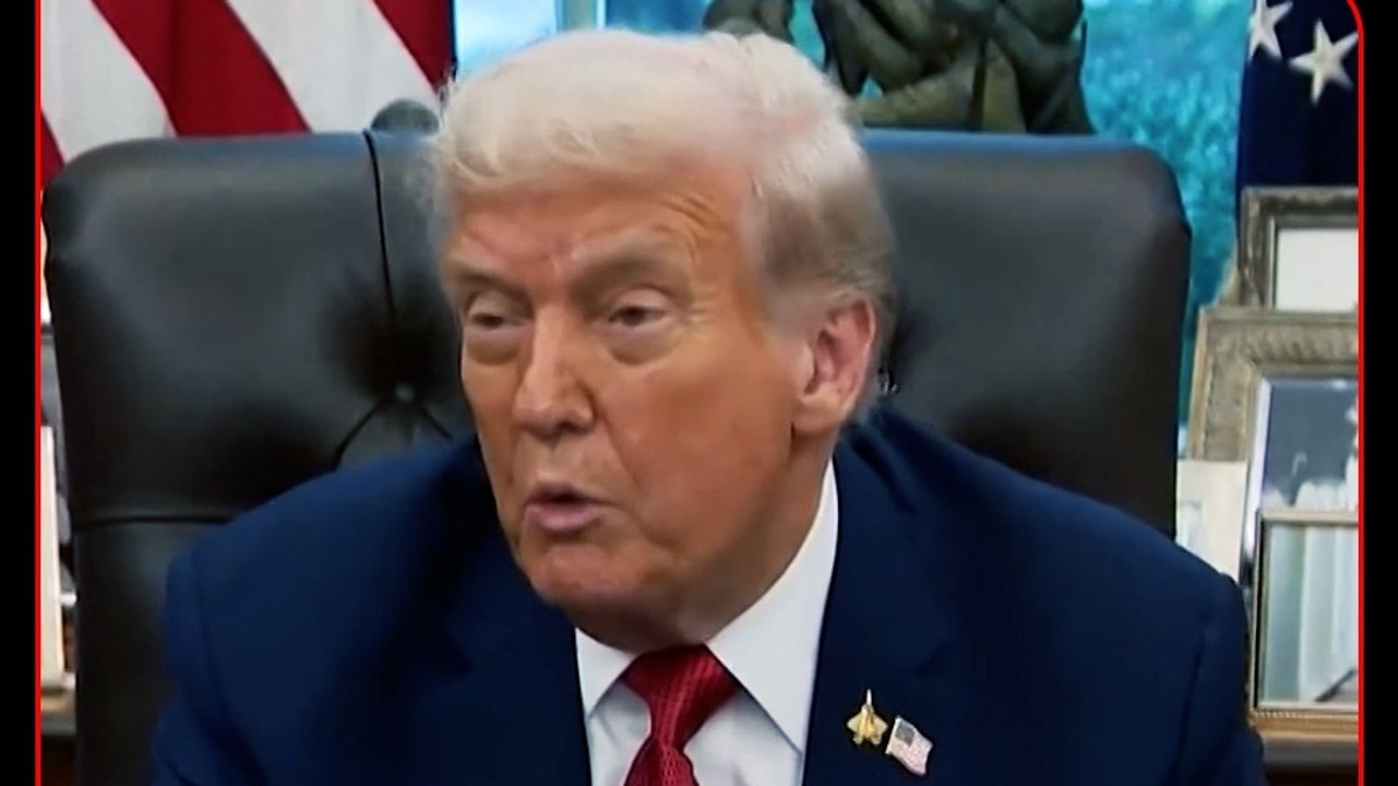 Strait of Hormuz में बढ़ा तनाव, Donald Trump ने Iran को दी चेतावनी!
