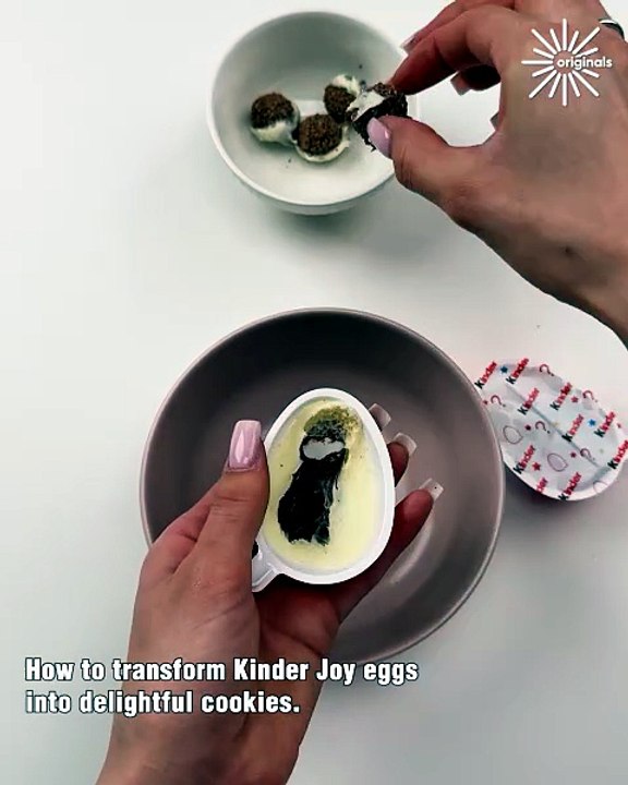 Turning Kinder Joy eggs into the ultimate treat! 🍪😋