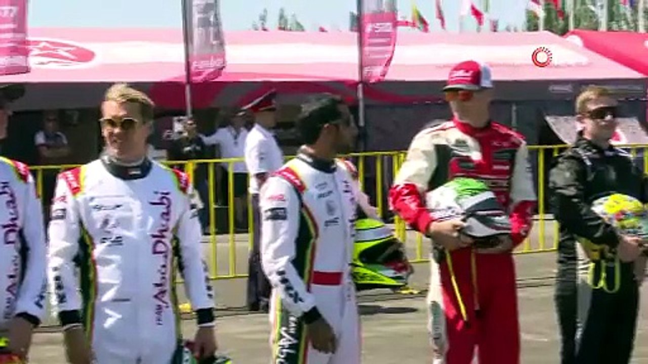 Orta Asya liderleri, Issık Göl’de F1H2O Dünya Şampiyonası’nı birlikte takip etti