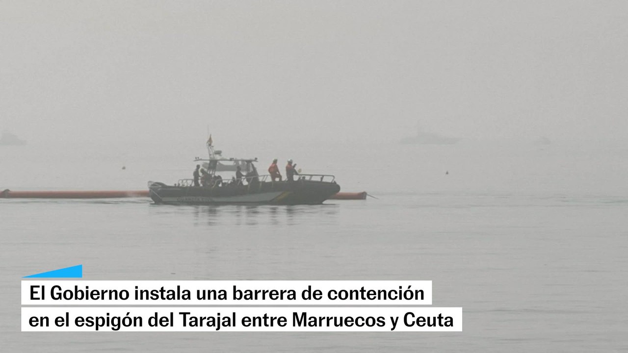 Instalan una barrera de contención en el mar entre Ceuta y Marruecos