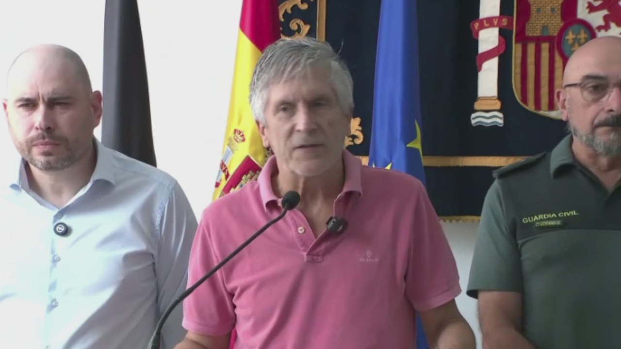 Grande-Marlaska comparece por la crisis migratoria en Ceuta