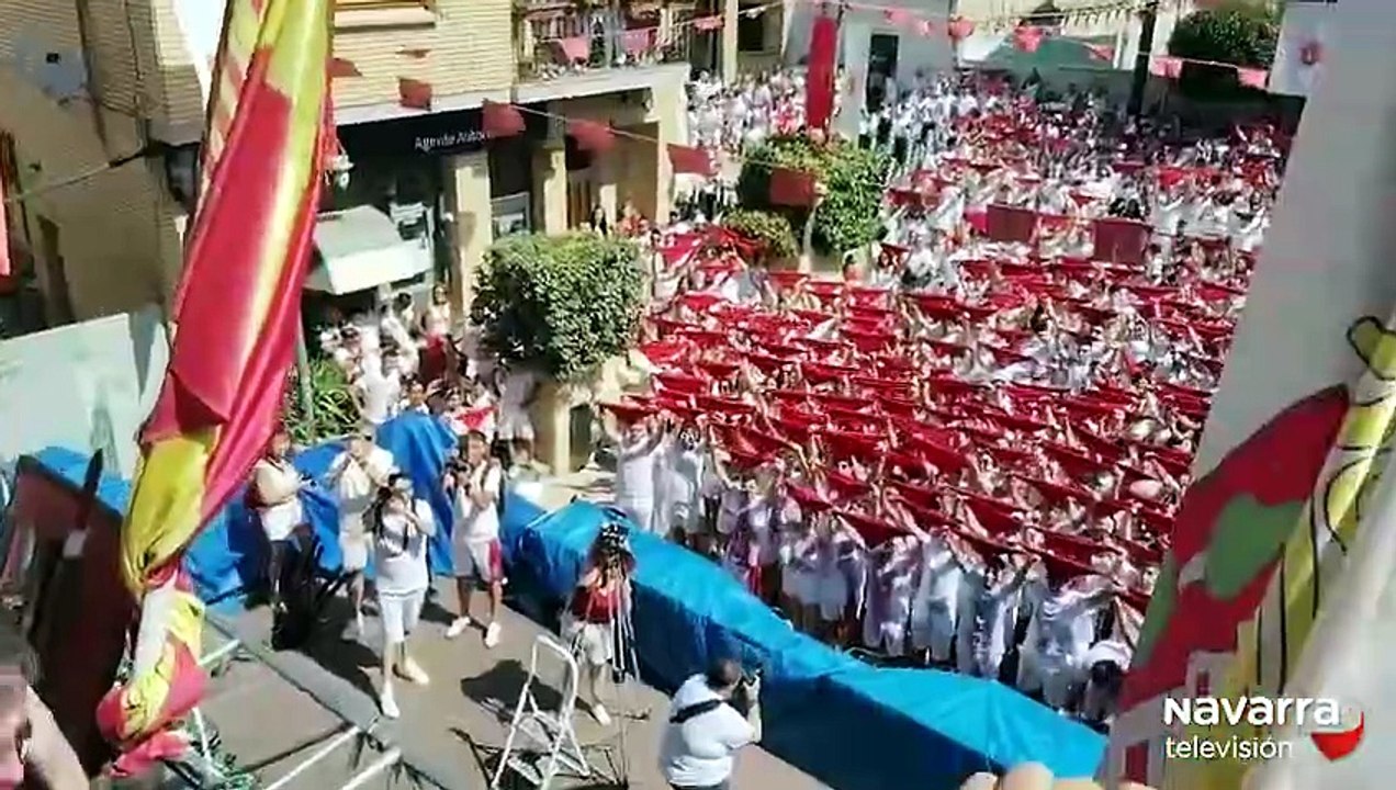 La fiesta estalla en Arguedas
