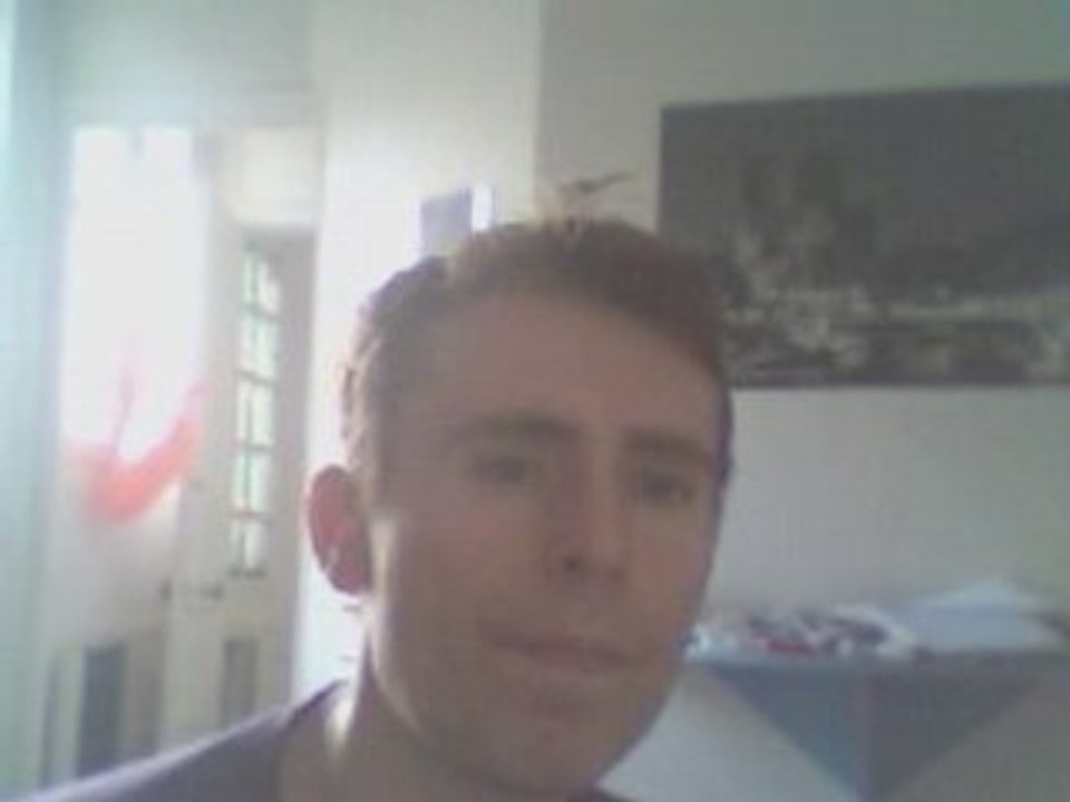 Wiwi égratigne "I want you to want me"