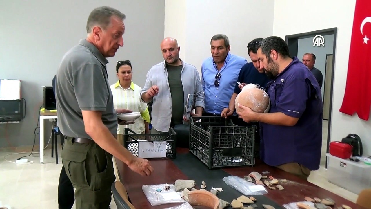 Malazgirt'te 2 bin arkeolojik eser gün yüzüne çıkarıldı