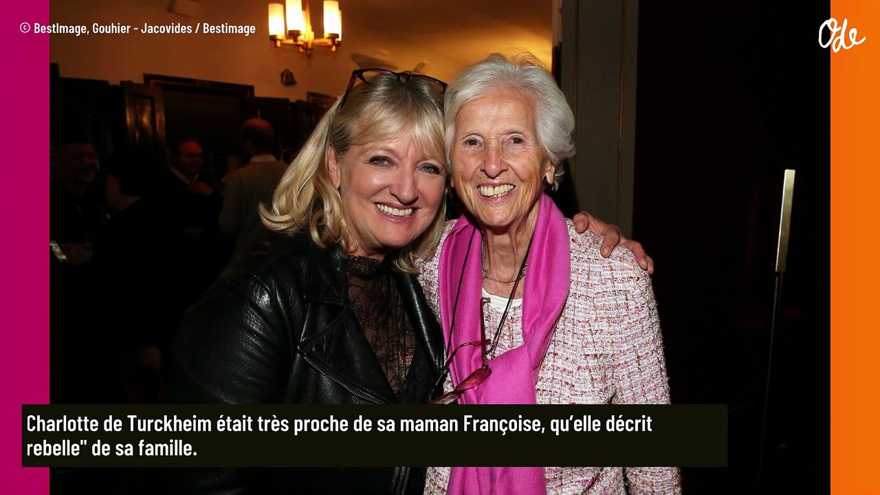 "C’était terrible" : Charlotte de Turckheim perd complètement ses moyens, il a suffi d’un mot pour tout déclencher
