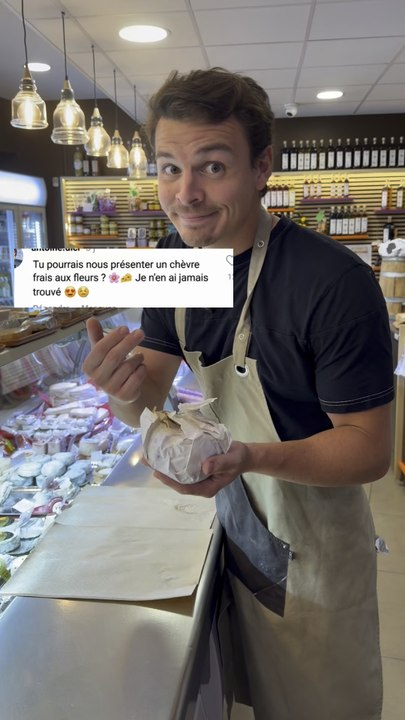 🐐🌸 Le chèvre qui sent bon le printemps ! 😍