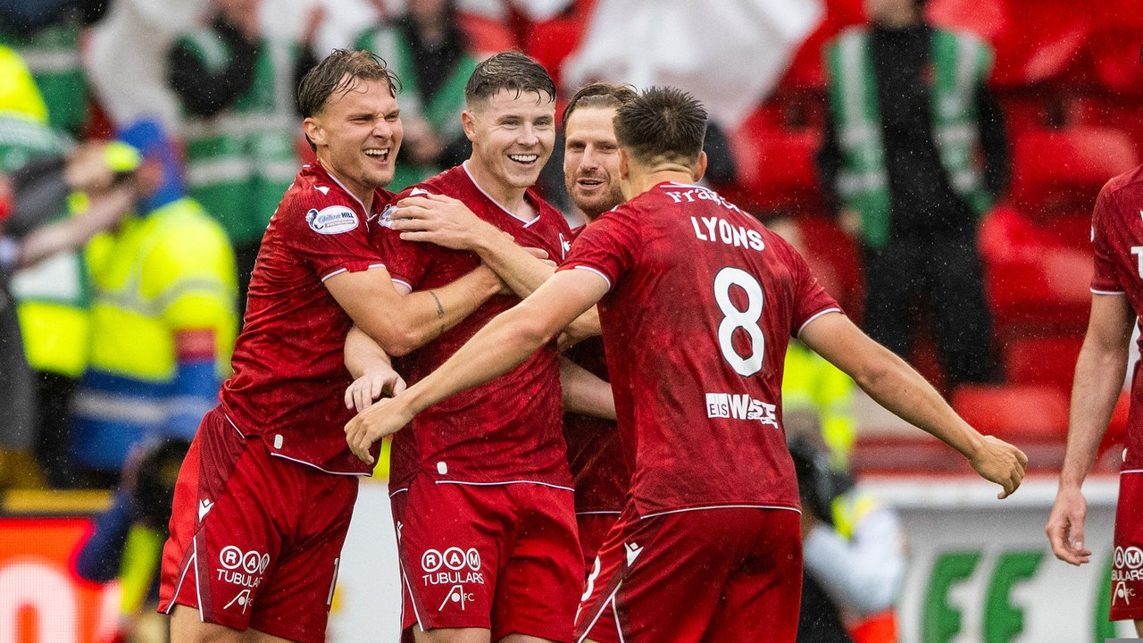 Aberdeen v Heart of Midlothian