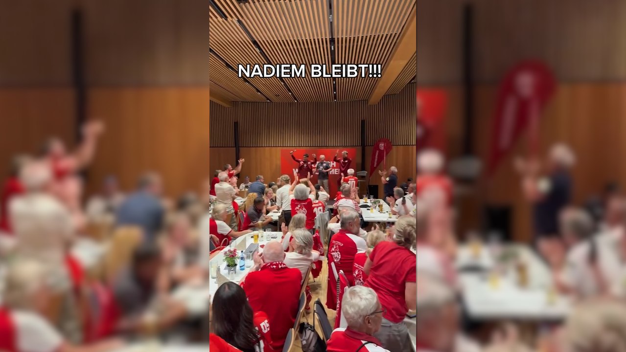 Ganzer Saal jubelt: Hier verkündet Amiri seinen Mainz-Verbleib