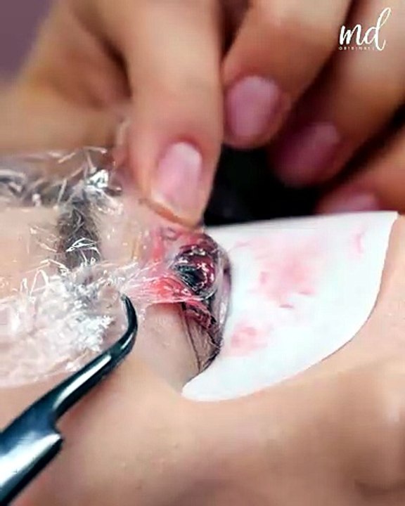 Satisfying eyelash extensions process!👁️