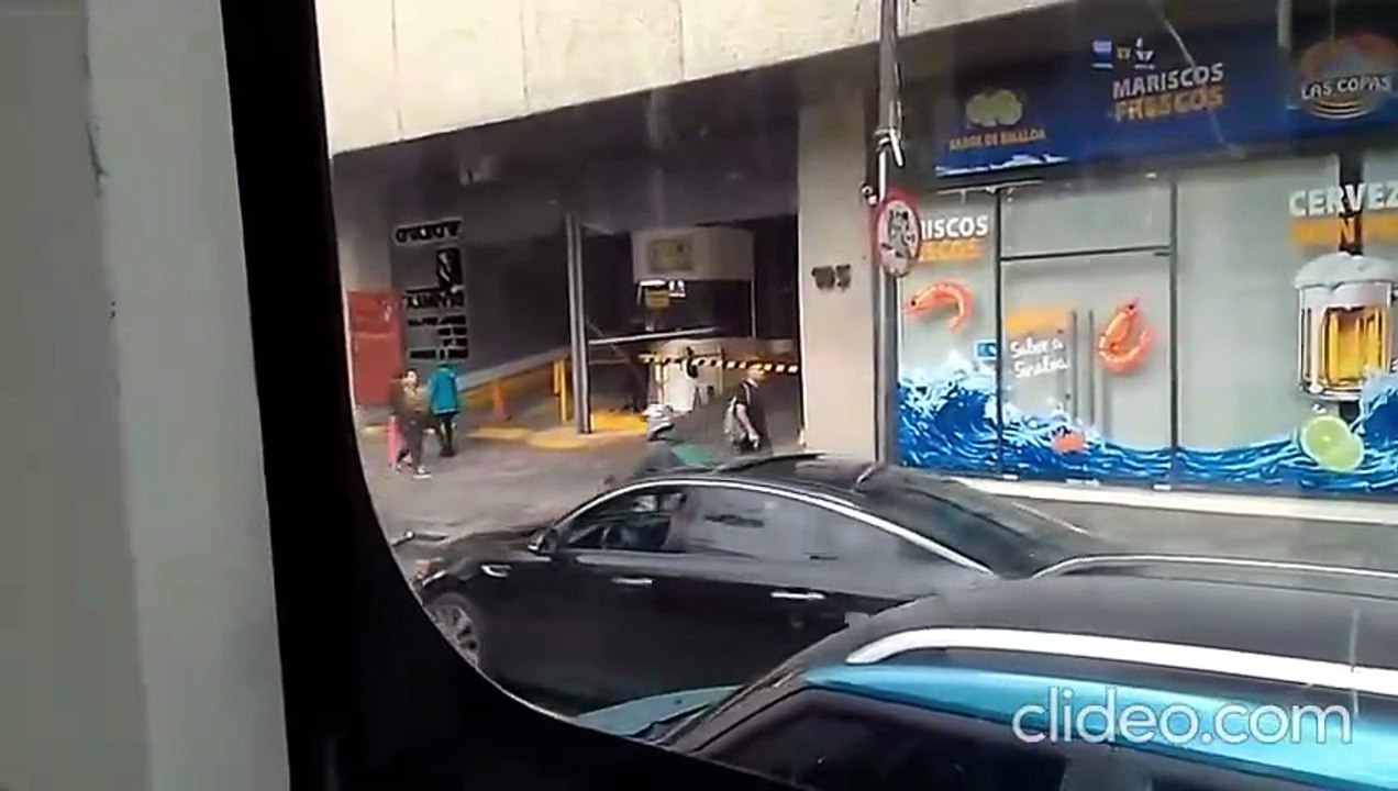 Viajando en el Metrobús, Línea 3 Insurgentes