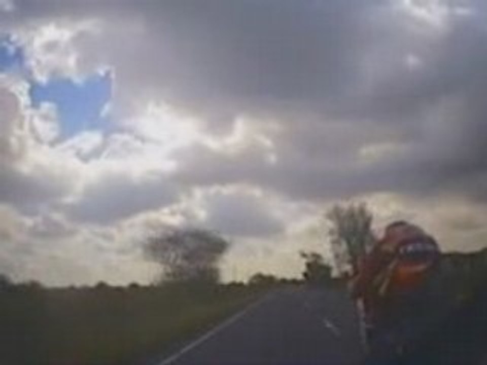 Course professionnelle sur route fermée