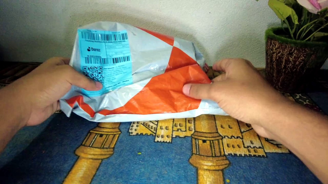 Daraz 99 Taka Brand Mystery Box