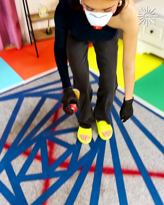 Carpet painting for a cool effect! 😍