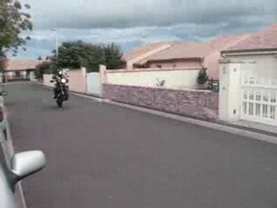 Moto 004