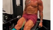 That was painfull. Critical Damage balls testiles on gym workout.... WTF? Try not to laugh