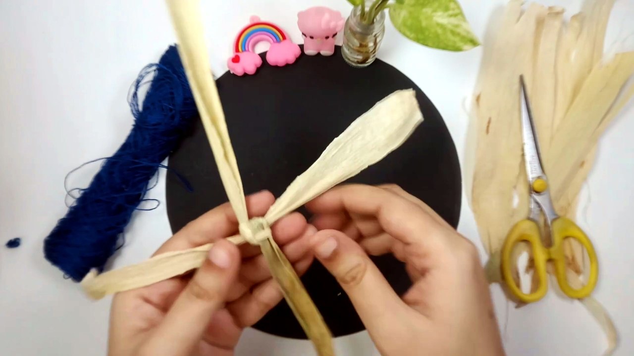 DIY Corn Husk Butterfly 🦋 | Nature Craft