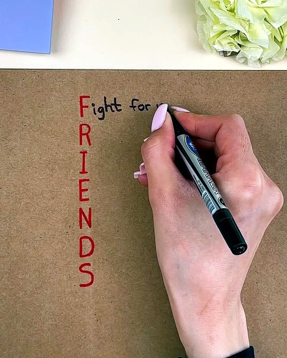 The true meaning of friends 💖