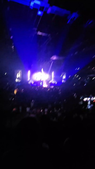 Laufey concert Part 8
