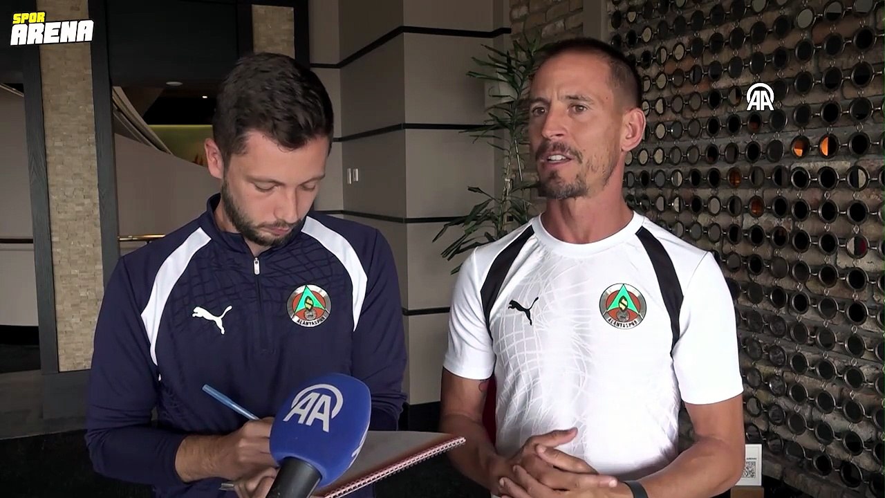 Joao Pereira: 'Hayal dünyasında yaşayan bir hoca değilim!'