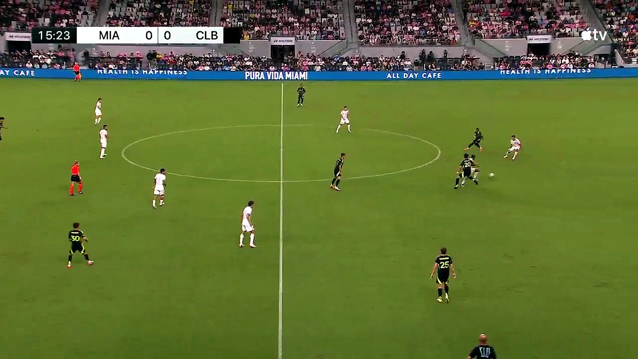 GOLAZO DE LUIS SUAREZ