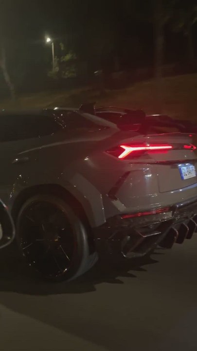 Unos jóvenes grabaron un Lamborghini Urus sin sospechar quién lo conducía