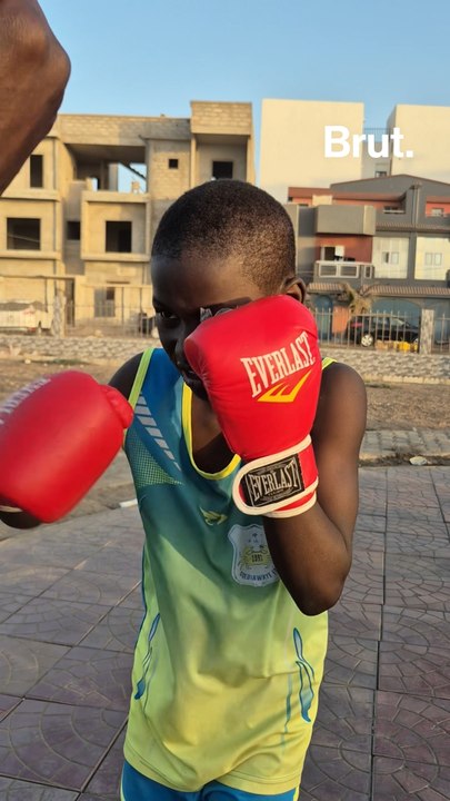 Ex-boxeur devenu coach, il transmet sa passion aux plus jeunes