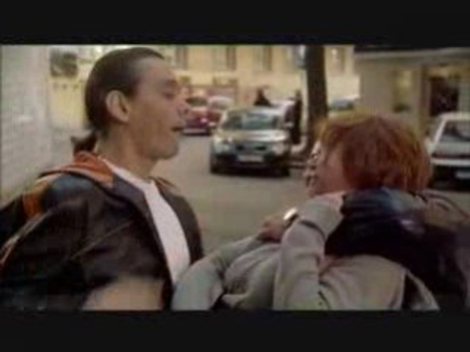 Majdnem szüz - Virtually a Virgin Trailer