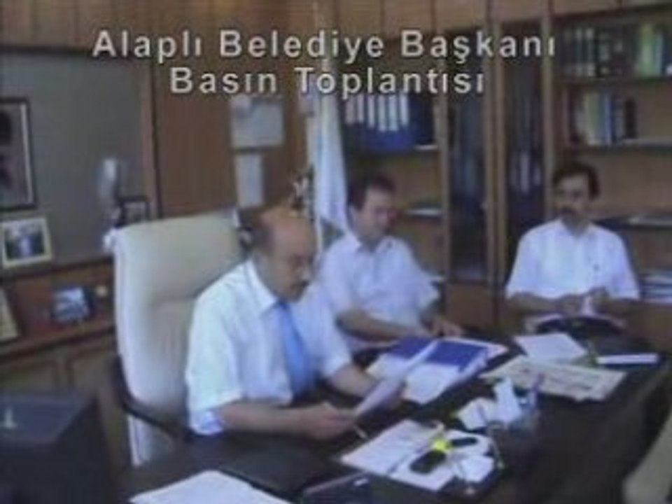 Alaplı Belediye  başkanı basın toplantısı