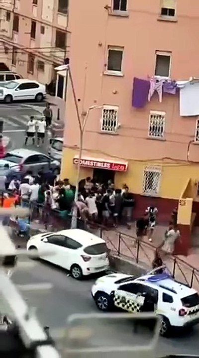 Decenas de comercios fueron saqueos o vandalizados en Ceuta