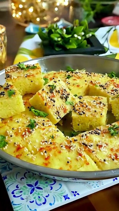 ¡Así como dhokla de moong dal y aún bajo de peso!