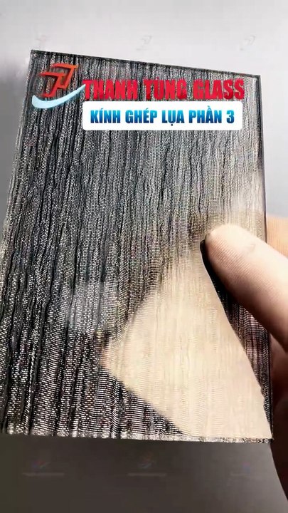Mẫu kính ghép lụa