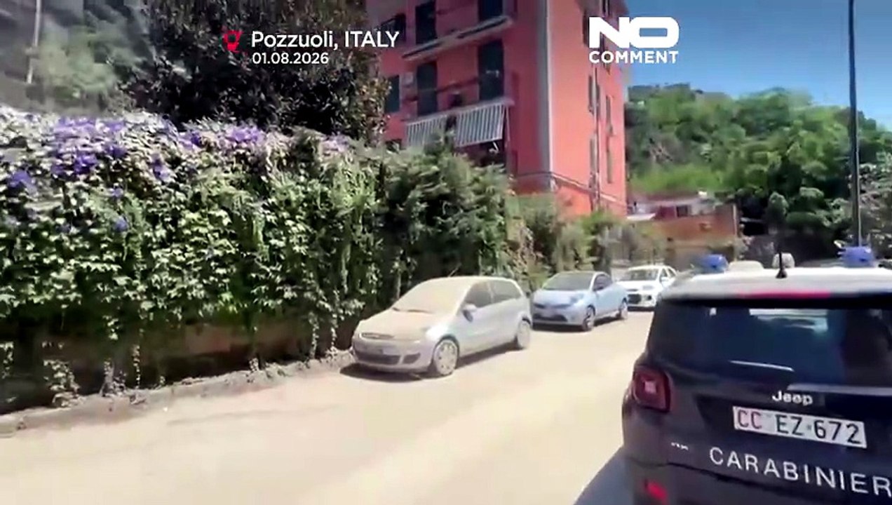 Une vidéo montre les dégâts après un séisme près de Naples qui blesse 26 personnes