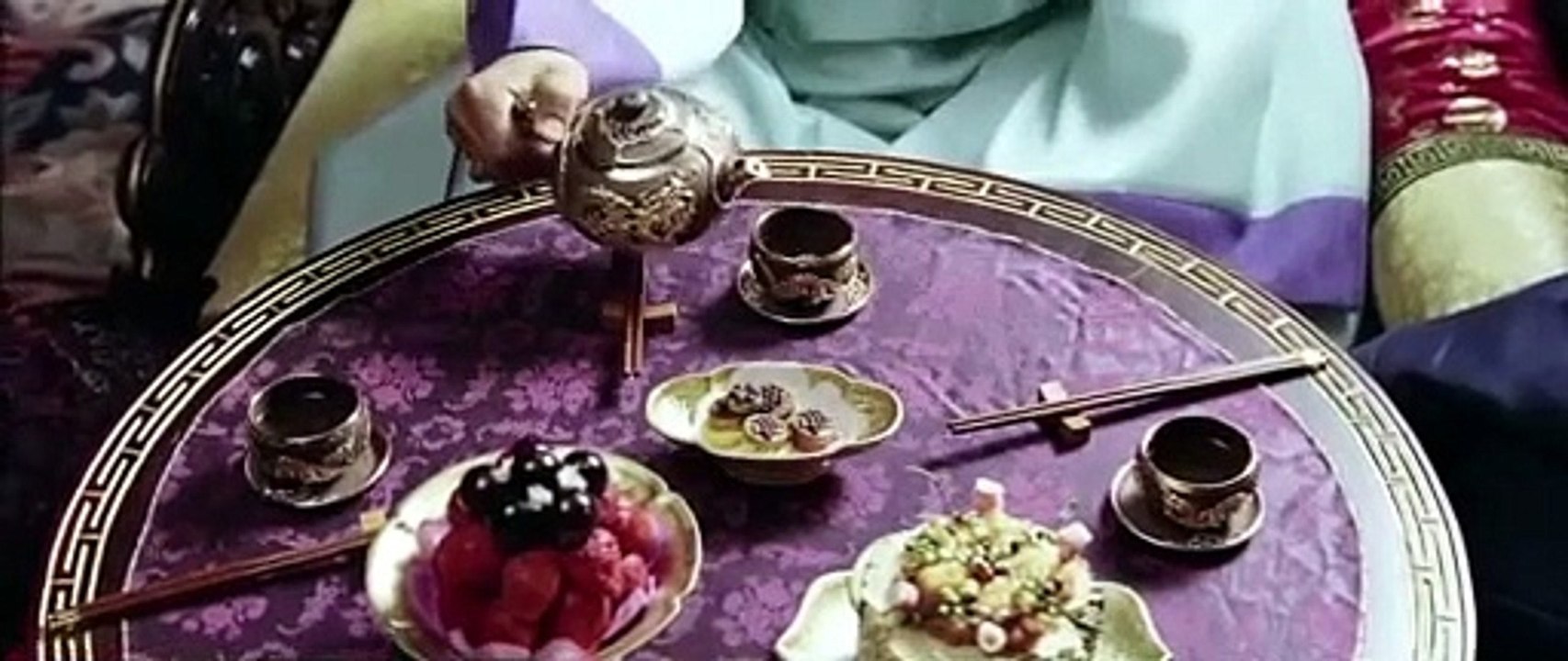 A Frozen Flower (2008) 梁琤
