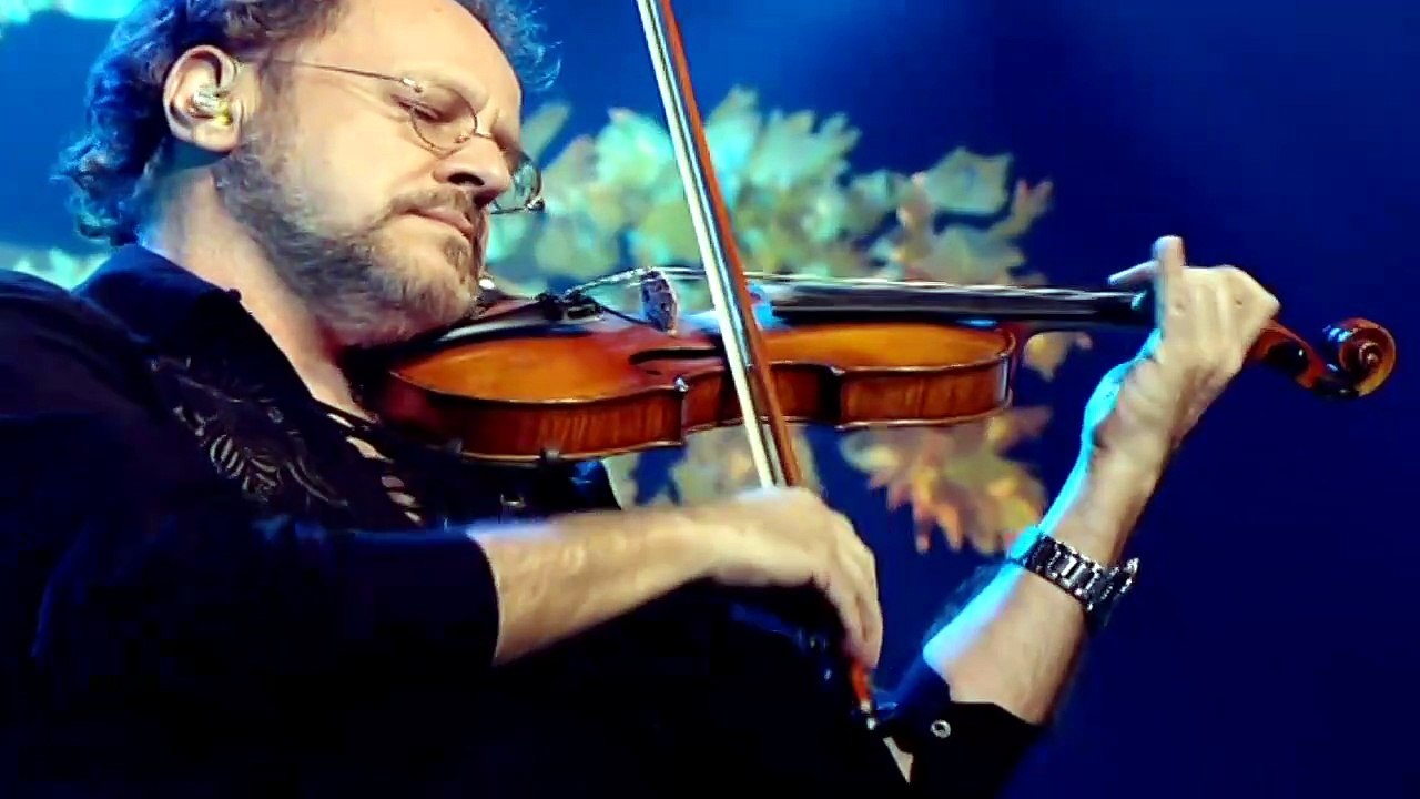 PAULA FERNANDES — Quando a chuva passar - Participáçao especial Marcus Viana