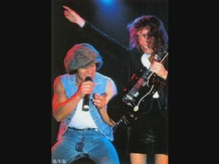 ACDC-hommage