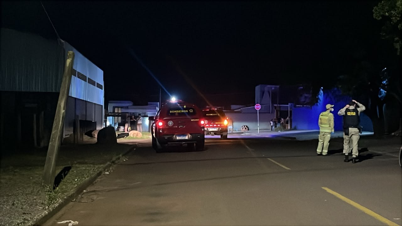 Urgente: Homem é morto a tiros no Bairro 14 de Novembro em Cascavel